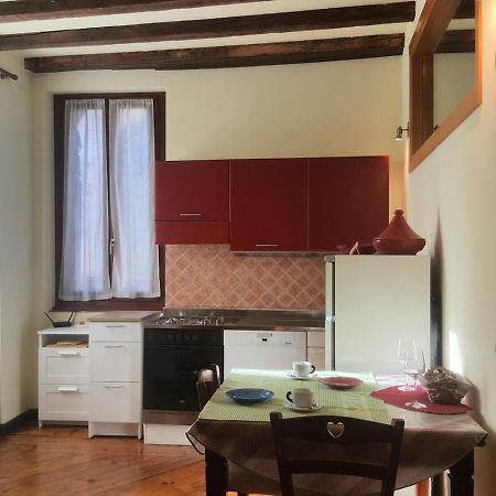 Ferienwohnung Monolocale In Centro A Verona Exterior foto